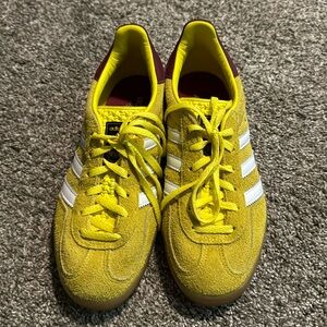 Women’s adidas Gazelle indoor original shoes W6.5 yellow